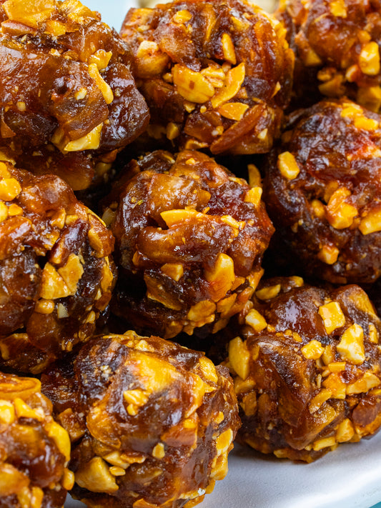 Khajoor Dry Fruits