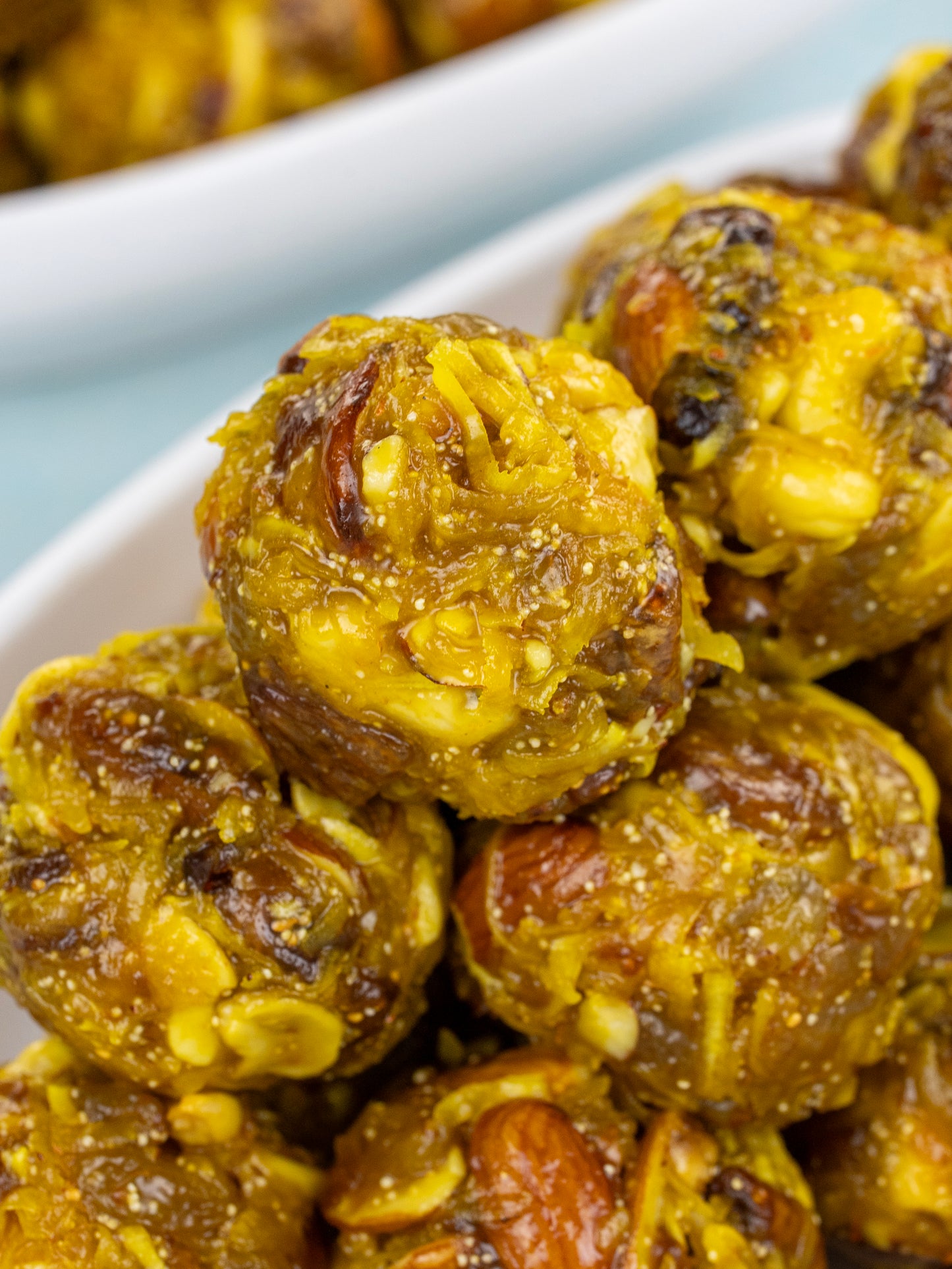 డ్రై ఫ్రూట్స్ లడ్డు